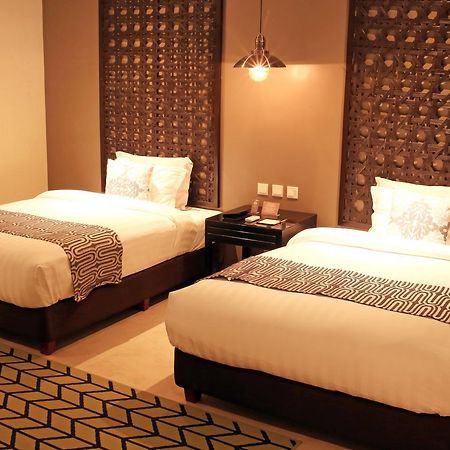 The Oriental Leyte Hotel Tacloban Exterior photo